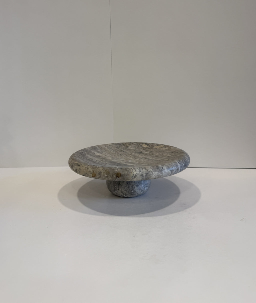 Handmade Marble Curved Footed Bowl — detail view 3