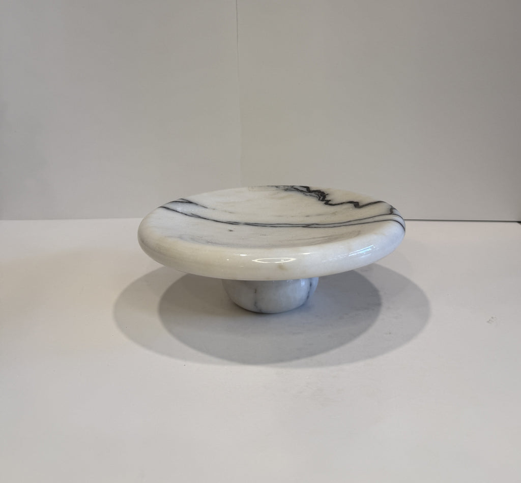 Handmade Marble Curved Footed Bowl — detail view 4