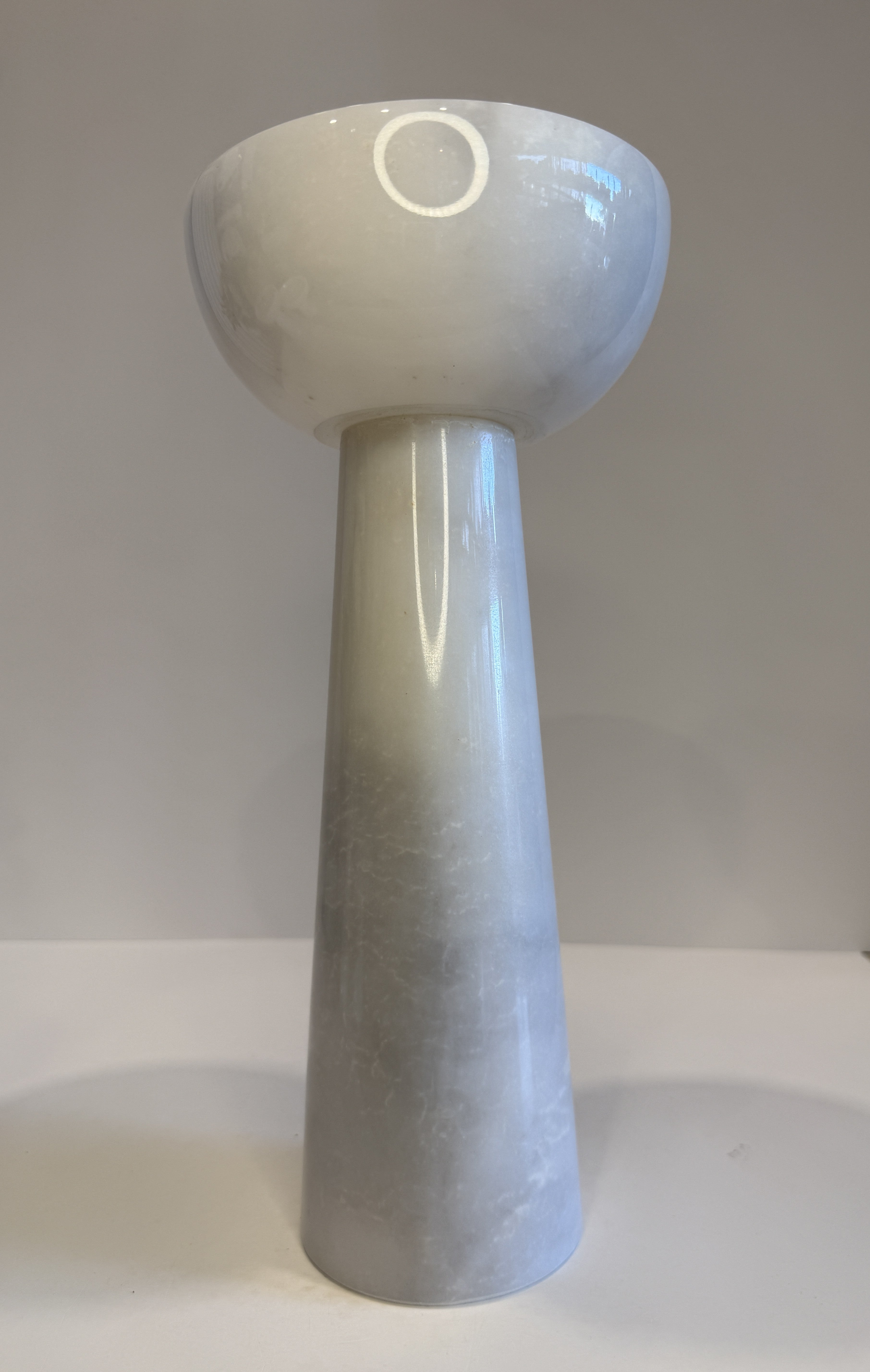 White Marble Plant Stand — Set of 3 — detail view 3