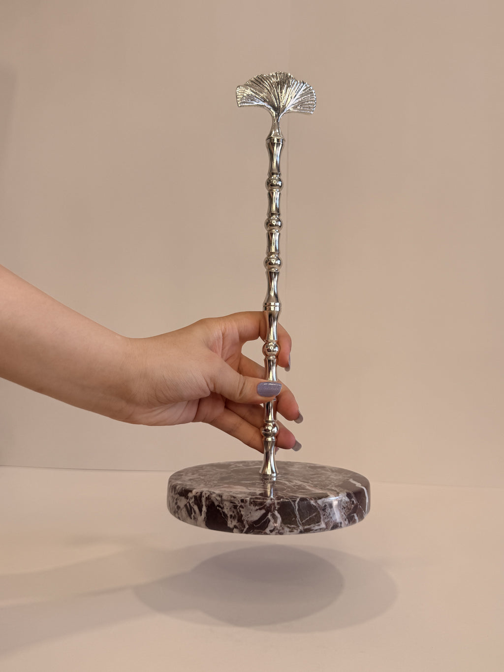 Purple Marble Countertop Paper Towel Holder — detail view 2