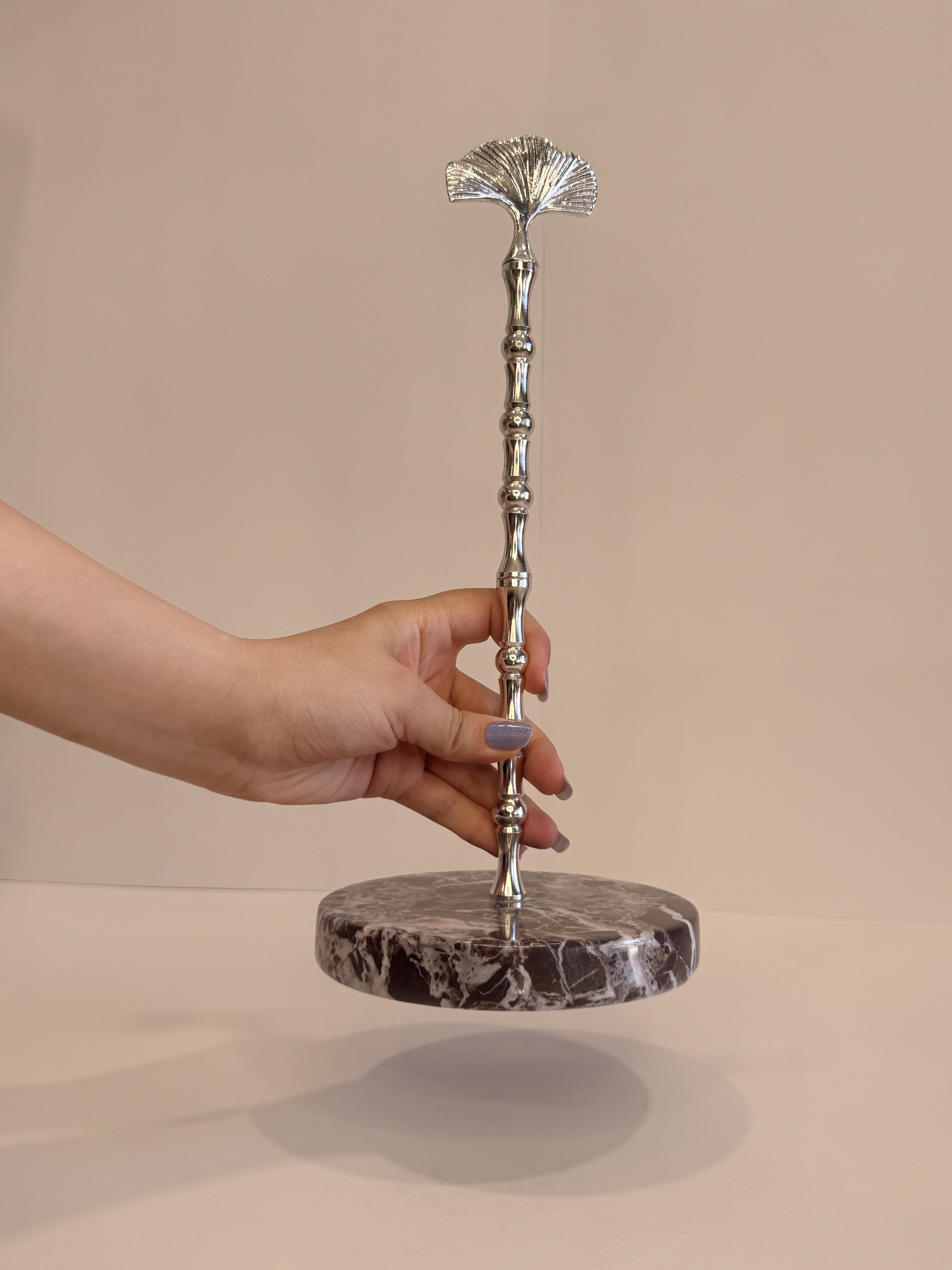 Purple Marble Countertop Paper Towel Holder — detail view 2
