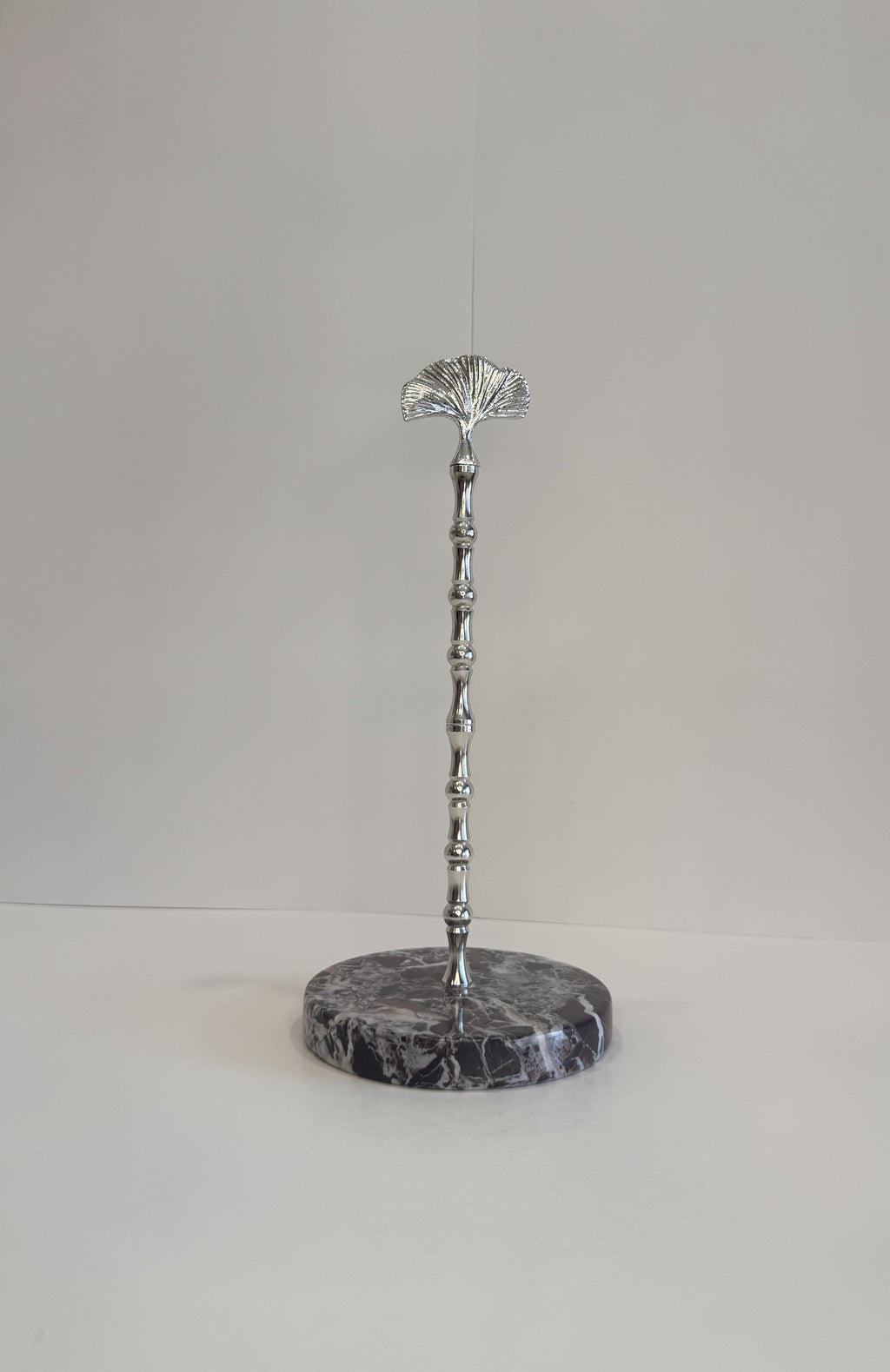 Purple Marble Countertop Paper Towel Holder — detail view 3