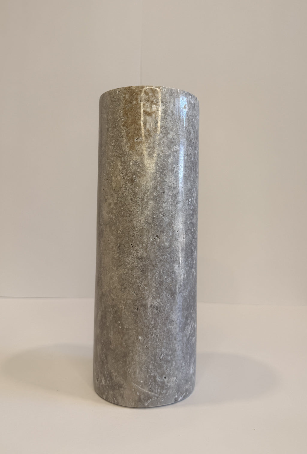 Grey Marble Pillar Vase — detail view 4