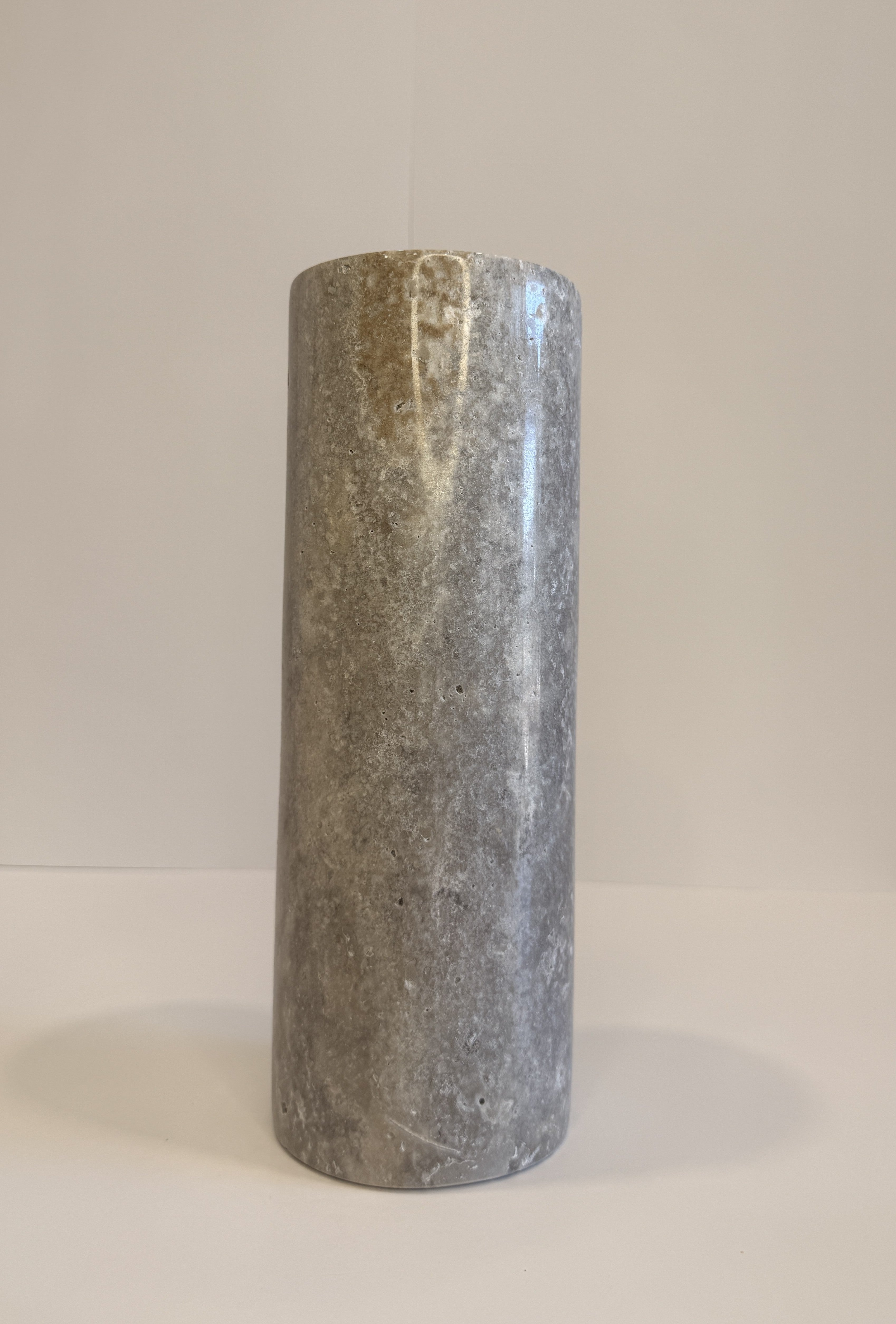 Grey Marble Pillar Vase — detail view 4