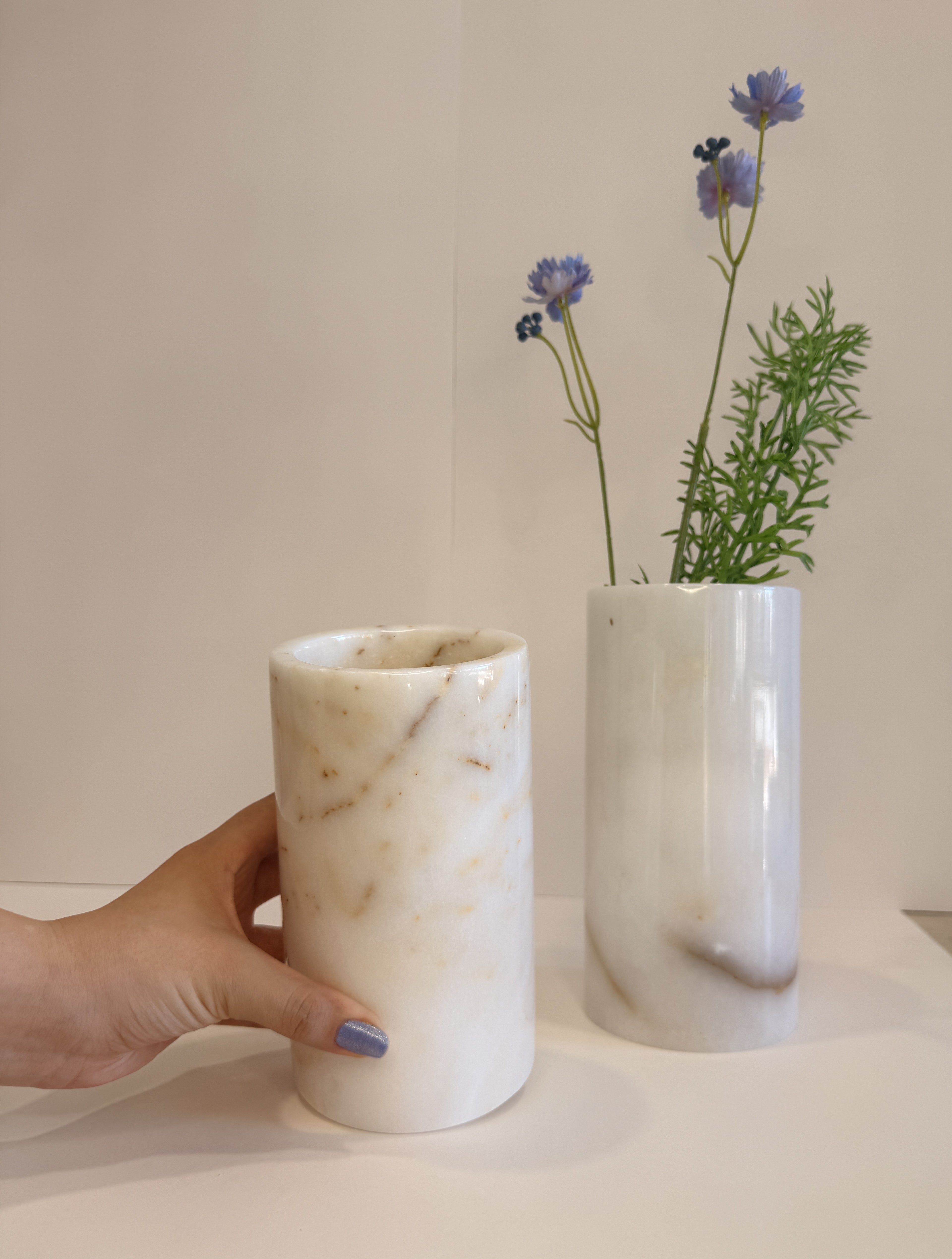 White Marble Flower Vase — detail view 3