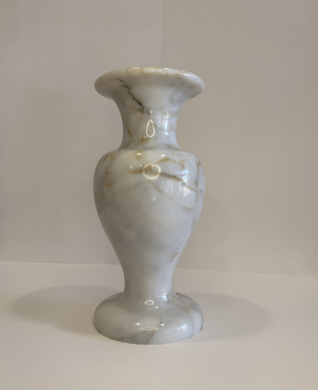 Handmade Marble Pillar Vase — detail view 12