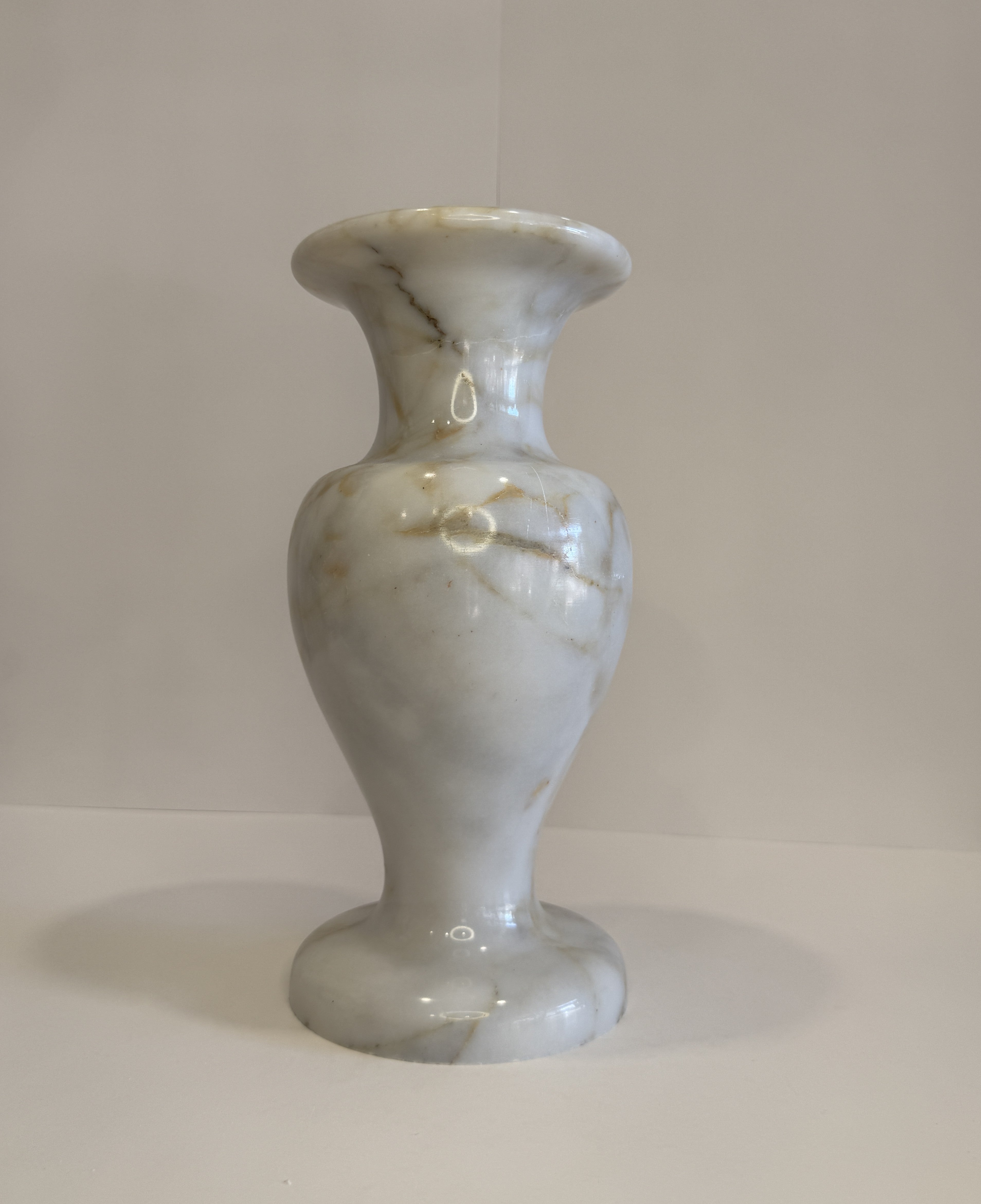 Handmade Marble Pillar Vase — detail view 12