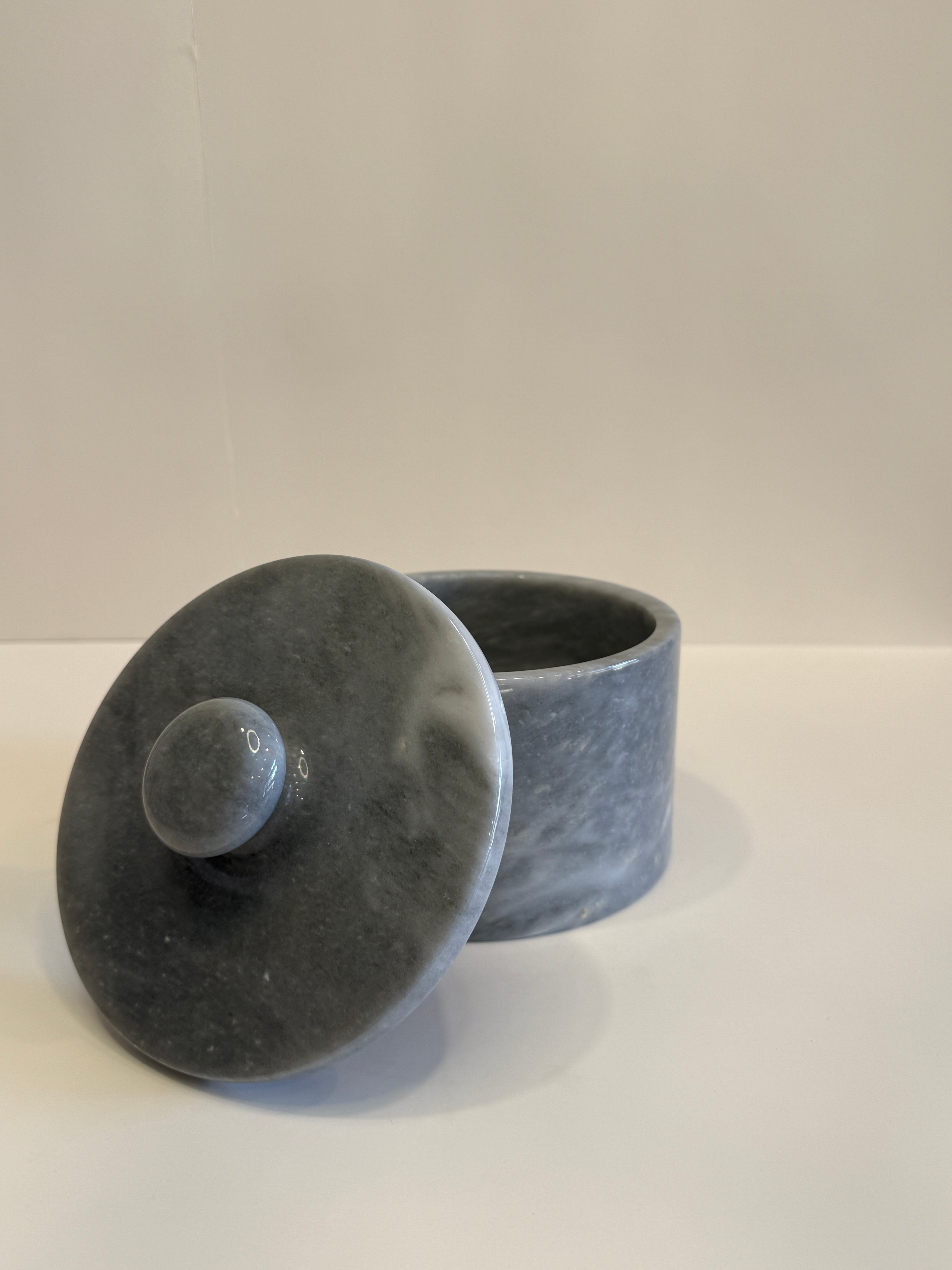 Handmade Marble Trinket Box — detail view 3