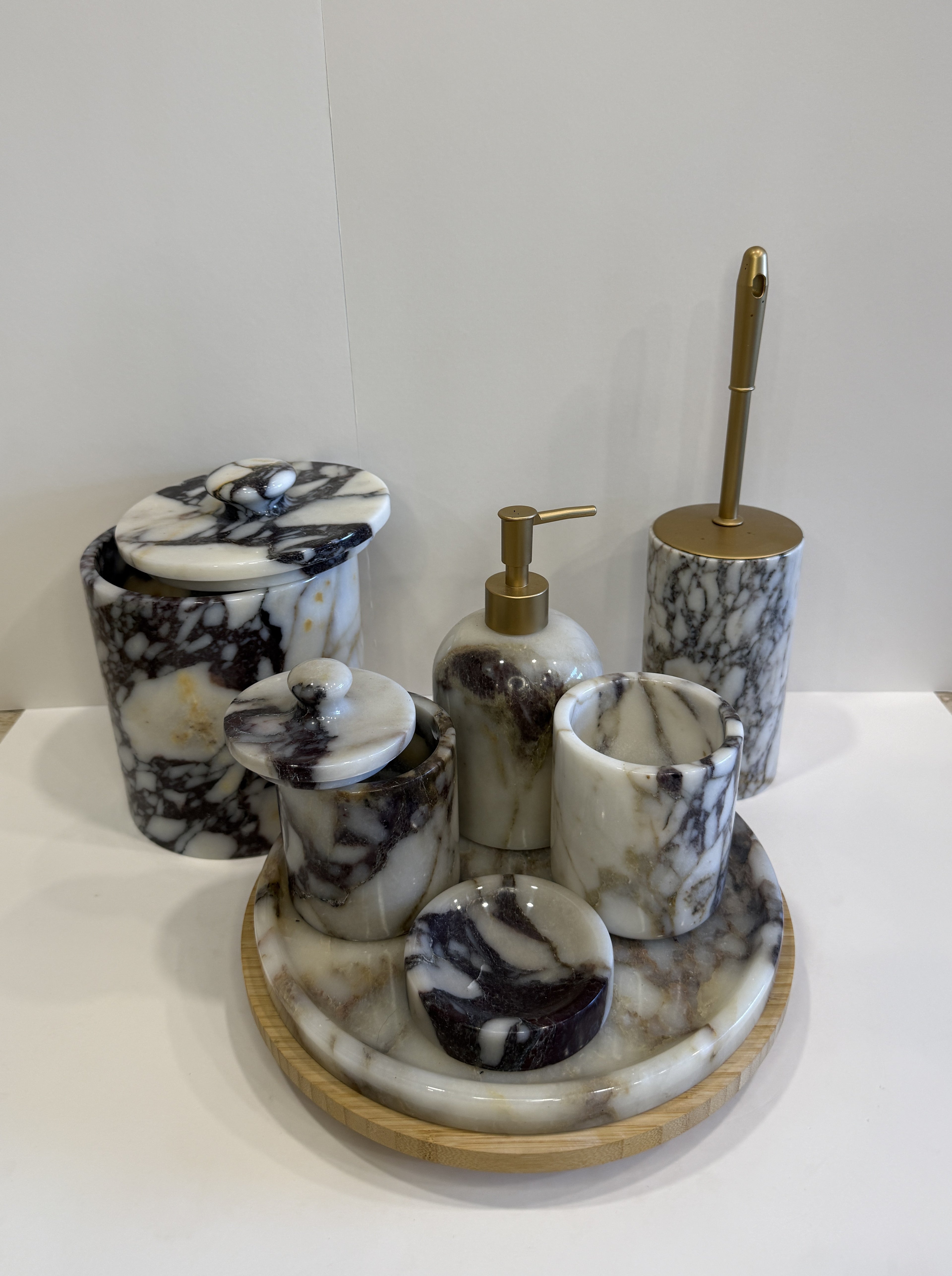 Viola Vanity Bathroom Set — detail view 1