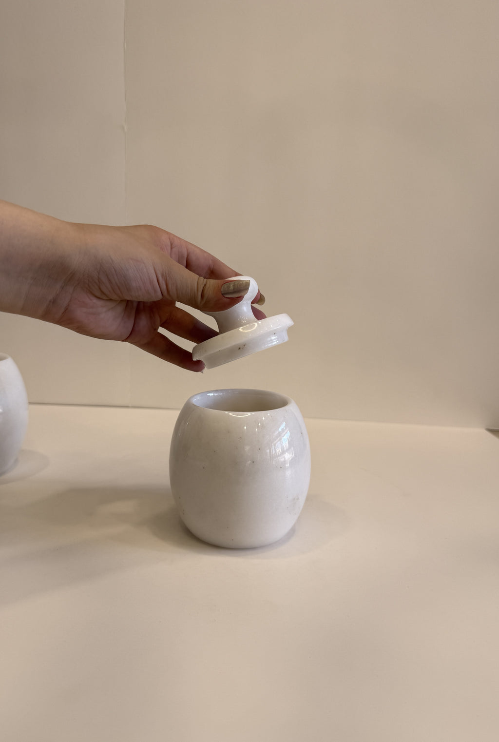 White Marble Spa Bathroom Set — detail view 10