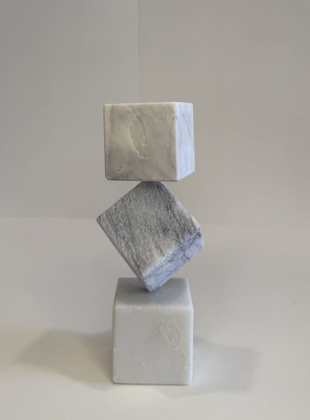 Handmade Marble Pillar Candle Holder — detail view 9