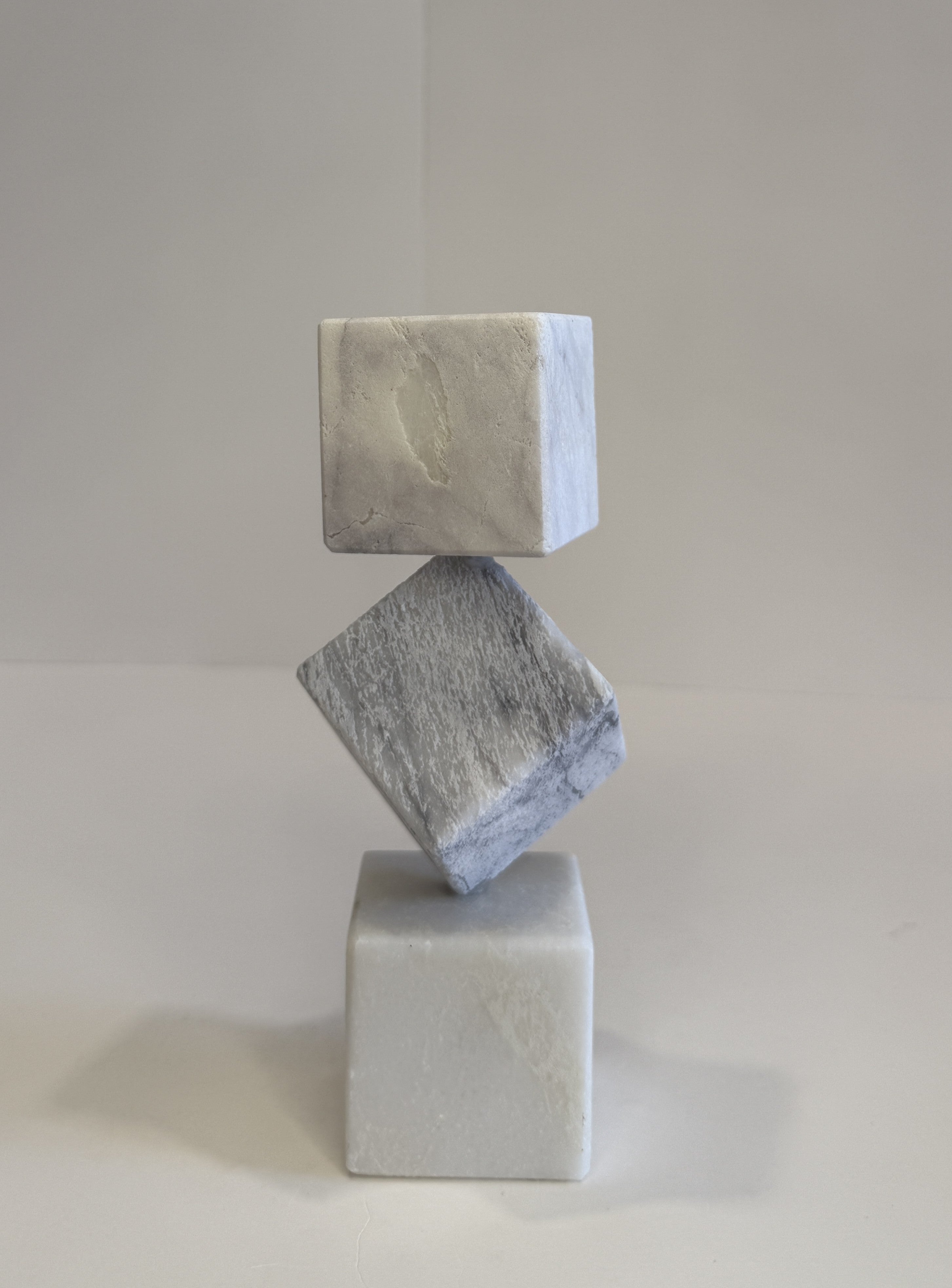 Handmade Marble Pillar Candle Holder — detail view 9