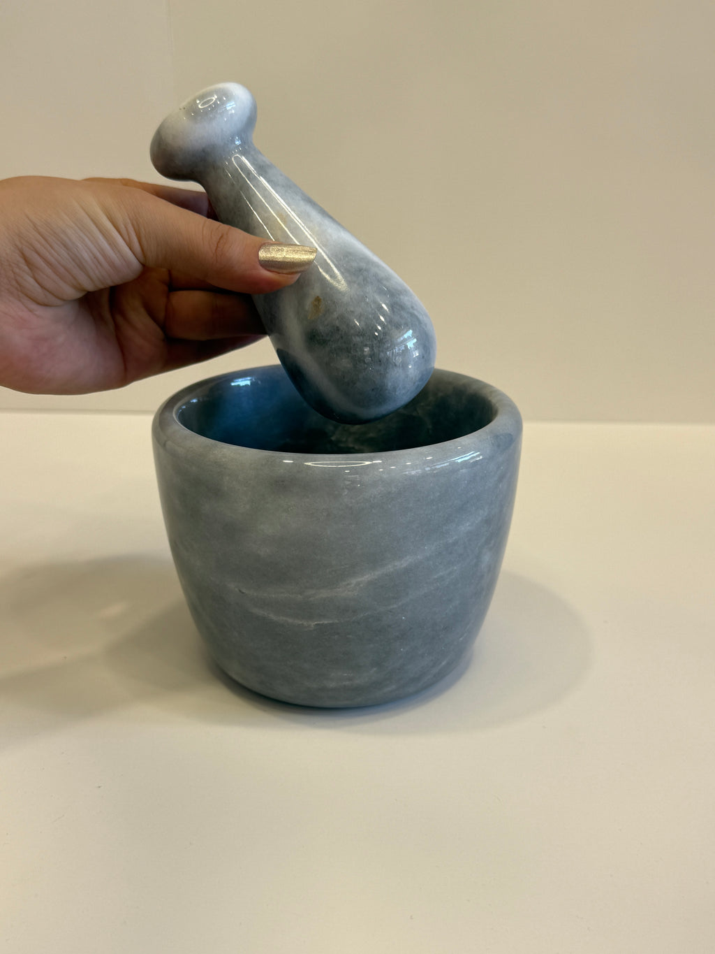 Handmade Marble Solid Mortar and Pestle — detail view 10