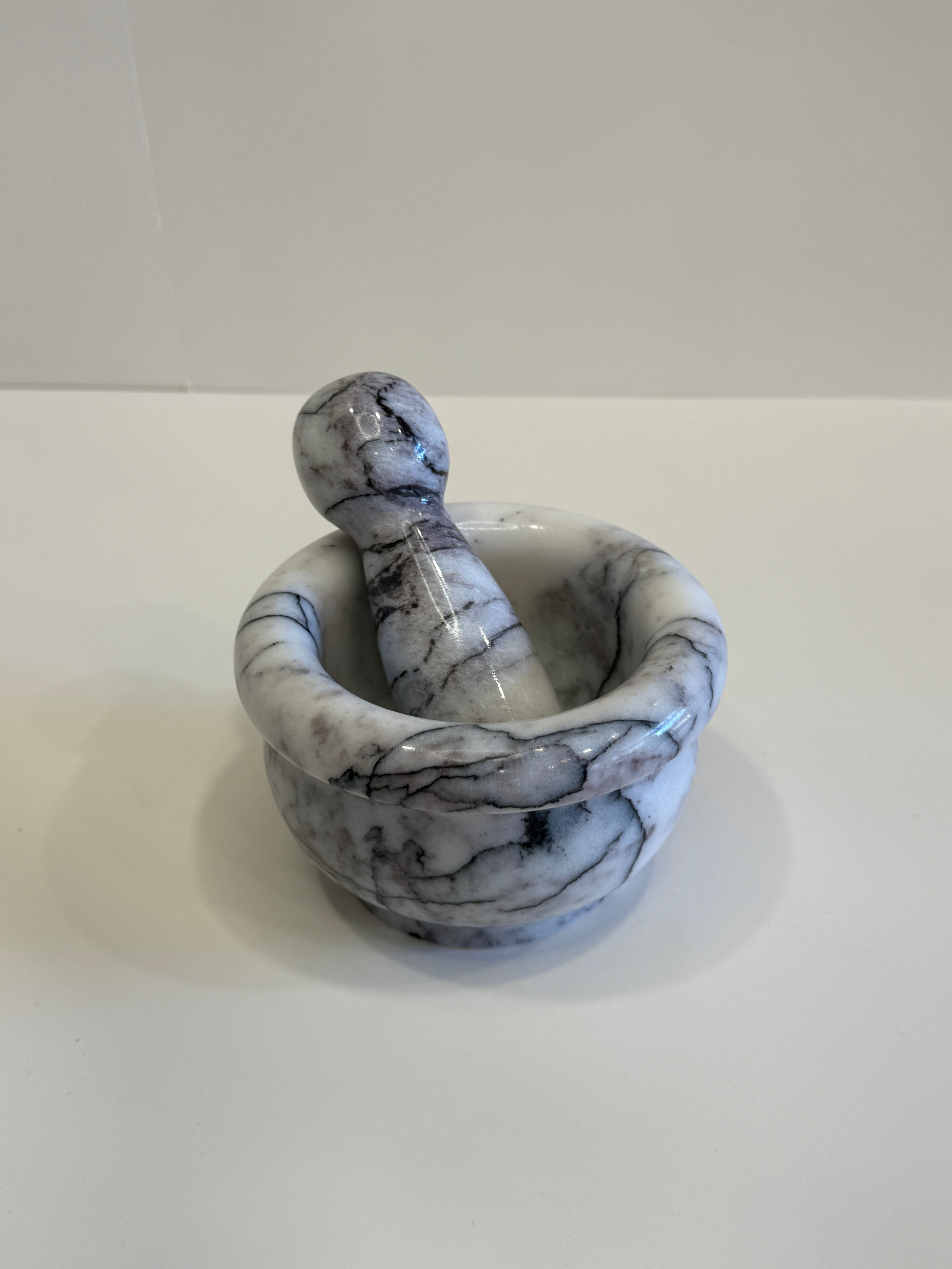 Viola Kitchen Mortar and Pestle — detail view 4