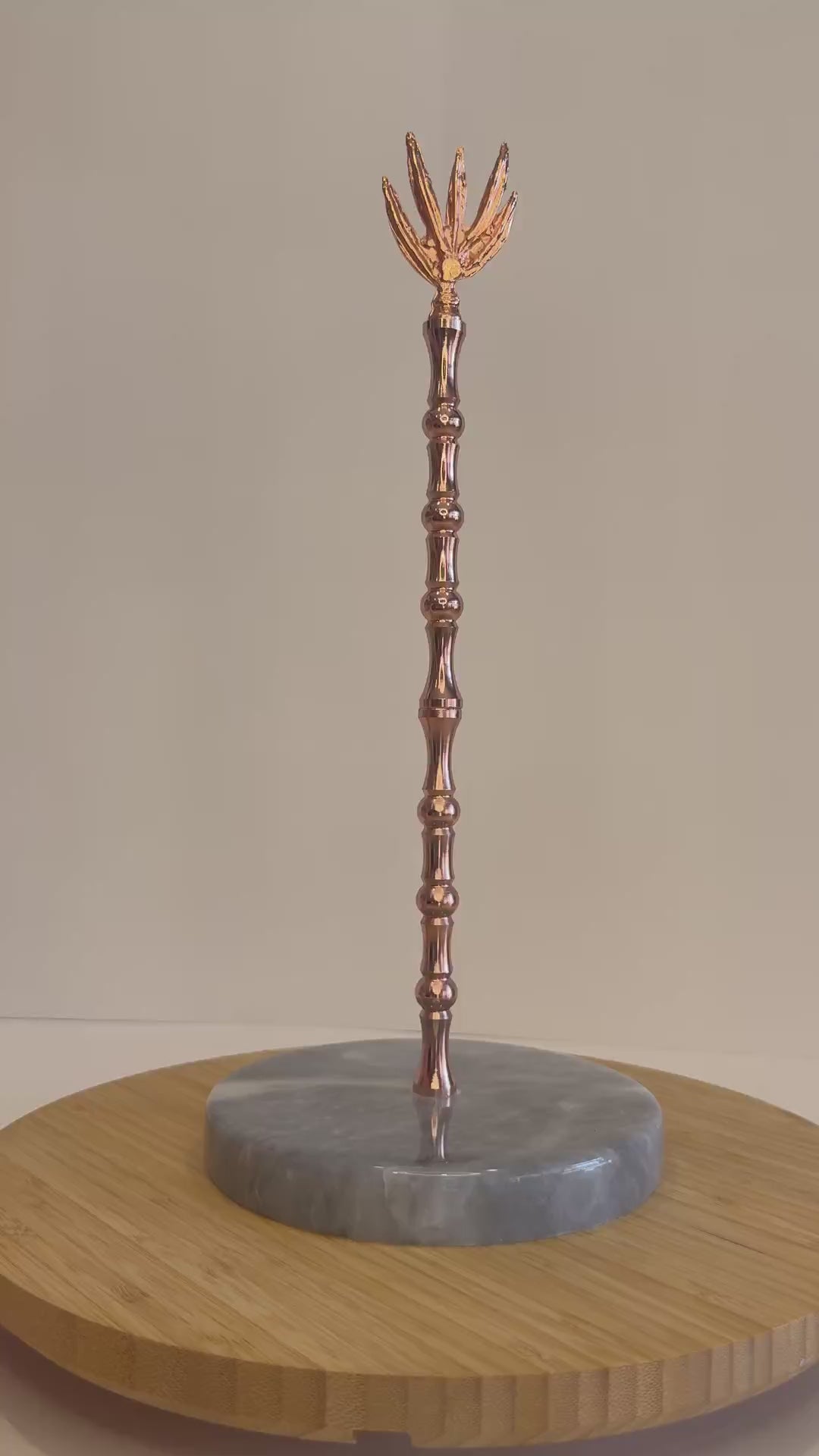 Grey Marble Countertop Paper Towel Holder